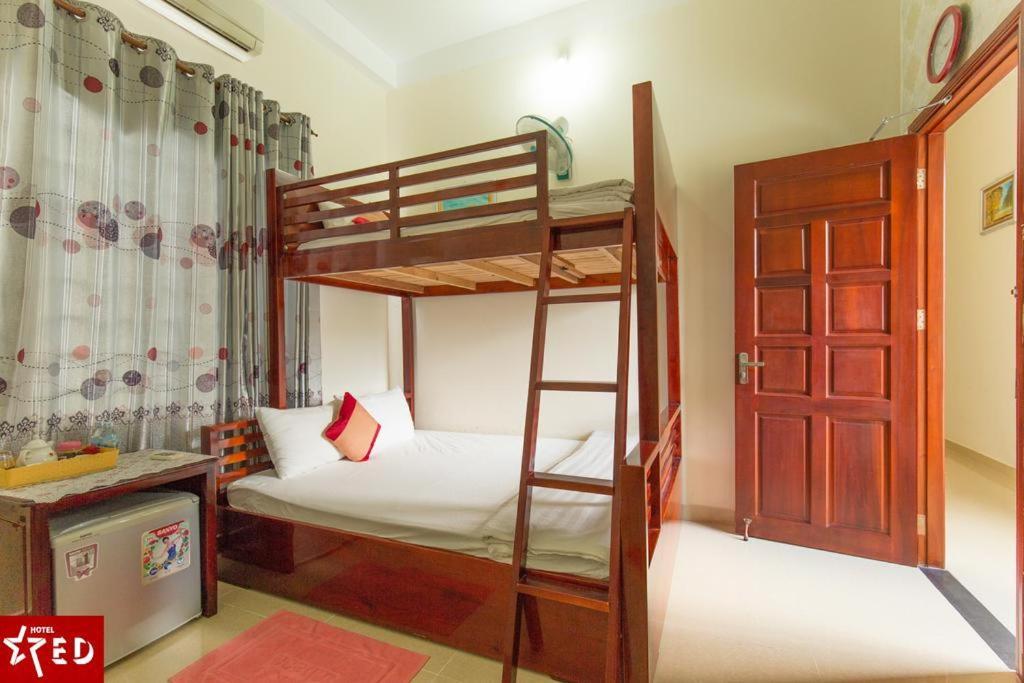 Red Hotel Con Son Island Eksteriør billede